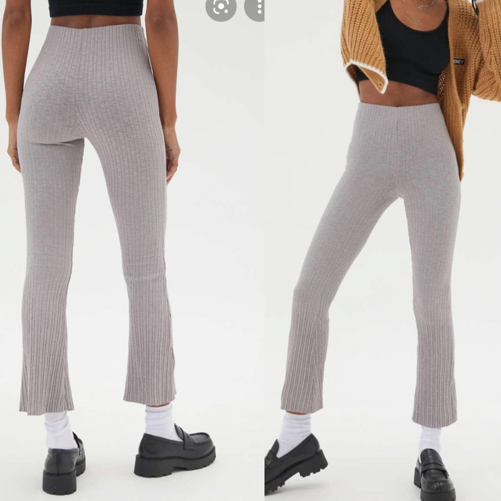 *New* Rosie Urban Outfitters Ribbed High-Waisted flare leggings